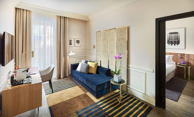 Junior Suite, King Bed, Sofa, Bathtub, H10 Casa Mimosa 3/4