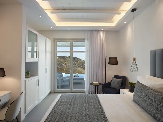 Premium, Suite, King Bed, Sea View, Private Pool, Epic Blue Suites & Villas 2/3