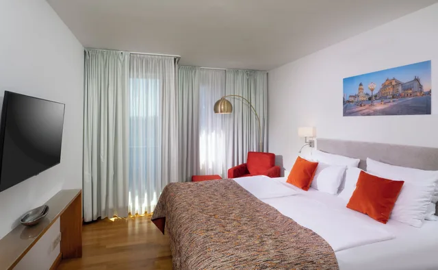 شقة بسرير كينج وسرير كوين، Hotel Aquino Berlin 1/2