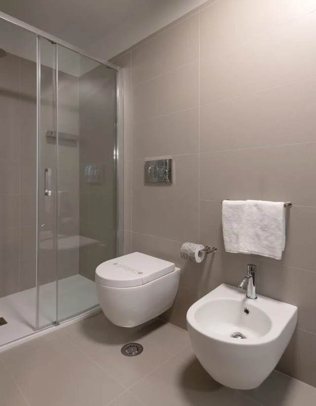 غرفة ديلوكس ركنية بسرير كوين بإطلالة على المدينة، Hotel Gattapone 5/6