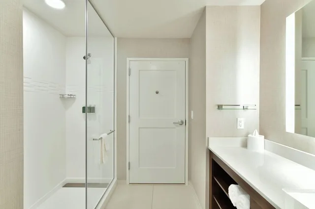 1 Bedroom, Suite, Accessible, Residence Inn by Marriott Eau Claire 6/10
