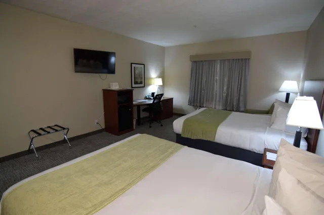 غرفة بسريرين كوين لذوي الإعاقة، Best Western Franklin Town Center Hotel & Suites 2/5