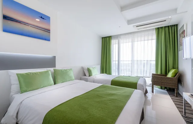 Green, Family, Twin Beds, Partial Sea View، Aimi Jeju Beach Hotel 3/8