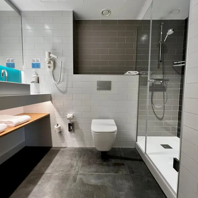 غرفة قياسية بسرير فردي، Holiday Inn Express Madrid Airport 8/10