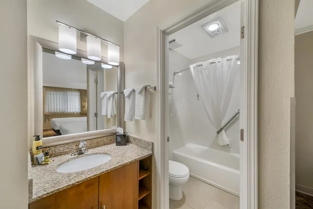 غرفة قياسية بسريرين كوين، Best Western Plus Northwoods Inn 10/10