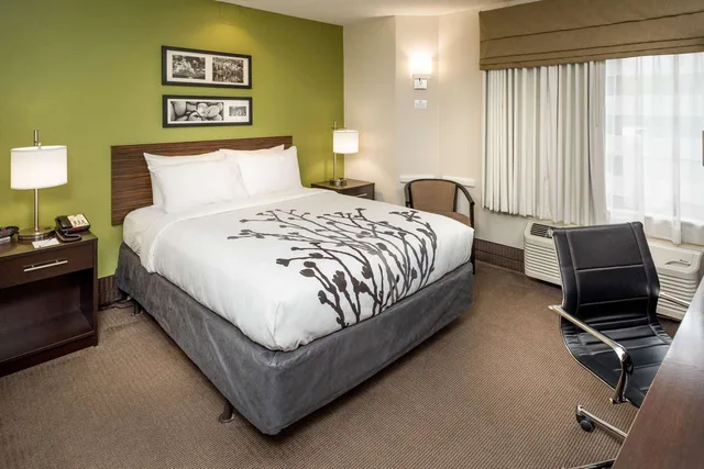 غرفة بسرير كوين لذوي الإعاقة، Sleep Inn Charleston North Wv 2/3