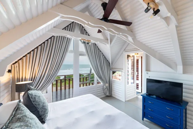 3 Bedrooms, House، Brenton On Sea Chalets 7/10