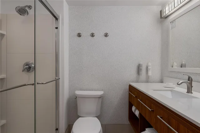 جناح استوديو بسرير كينج لذوي الإعاقة، Home2 Suites By Hilton Milwaukee Brookfield 3/7