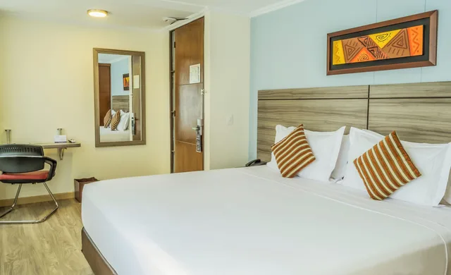 غرفة كومفورت بسرير مزدوج، San Pablo Hotel 2/6