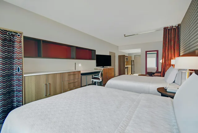 استوديو بسريرين كوين لذوي الإعاقة، Home2 Suites by Hilton Blacksburg 1/4