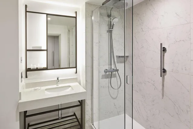 غرفة كلاسيكية بسرير كوين، Marriott London Hotel Grosvenor Square 6/9