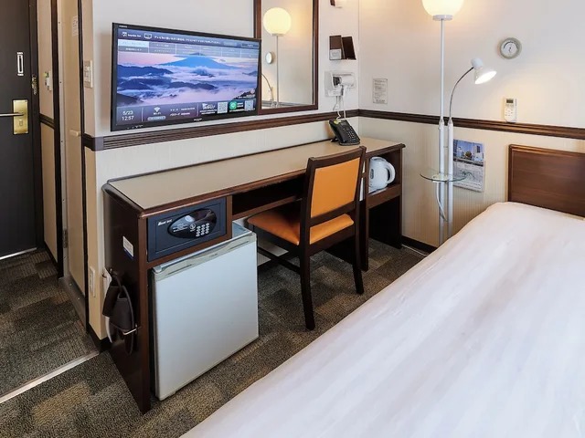 غرفة قياسية مفردة بسرير مزدوج، Toyoko Inn Tsushima Izuhara 3/5
