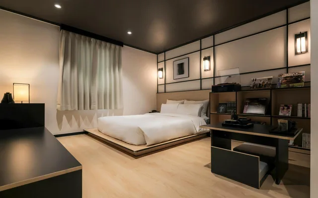 غرفة، Ehotel Gumi 1/1