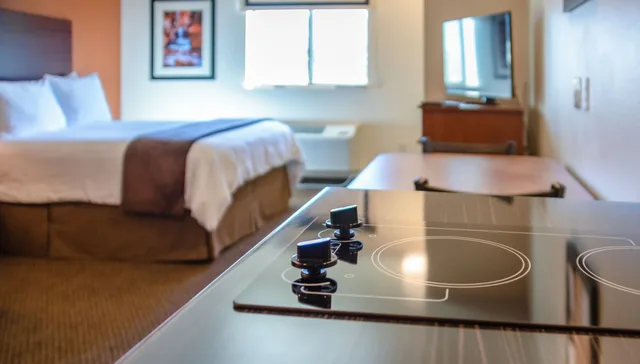 غرفة مفردة بسرير كوين، My Place Hotel-Shakopee MN 2/4