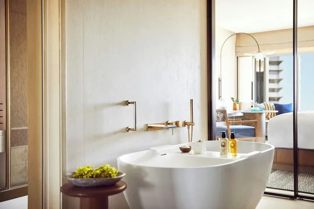 Landscape, King Bed, Sofa، Hotel Arts Barcelona 6/7