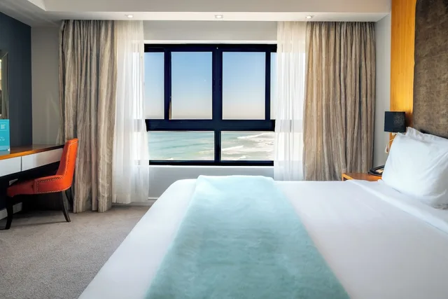 Sea-Facing Robben Island King، Blaauwberg Beach Hotel 6/10