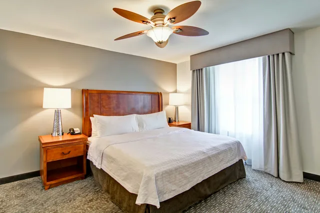 Suite, King Bed, Accessible, Homewood Suites By Hilton Bentonville-Rogers 2/3