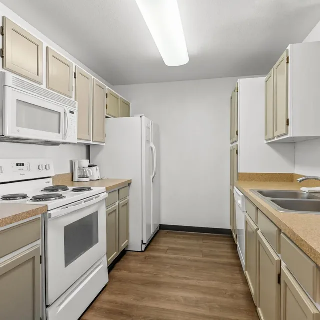 Efficiency, Family Suite، MainStay Suites Las Vegas Flamingo 6/10