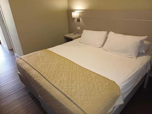 غرفة قياسية بسرير كينج، Pirayu Hotel Resort 2/5
