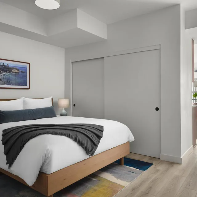 جناح ديلوكس بسرير كينج بإطلالة، Sentral San Diego Gaslamp Quarter 1/3