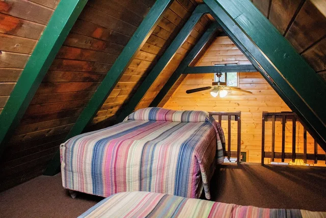 كابينة بسريرين مزدوجين بحمام خاص، Arizona Mountain Inn and Cabins 4/4