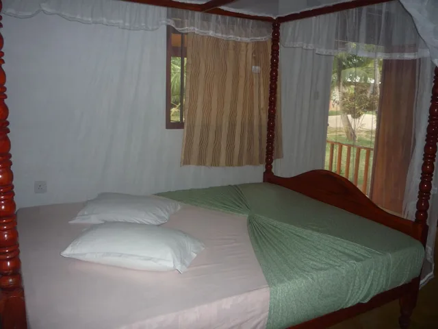 1 Bedroom, Romantic, Bungalow, Double Bed, Lagoon View، Beach Lagoon Guest House 1/2