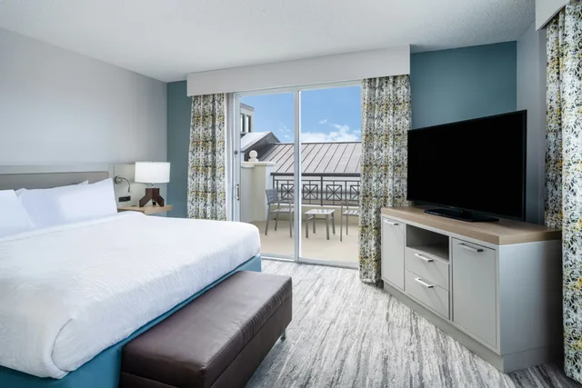 جناح بسرير كينج بشرفة بغرفة نوم واحدة، Hilton Garden Inn Jacksonville/Ponte Vedra 1/3