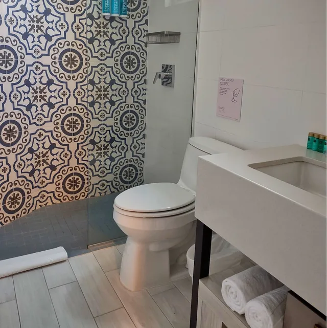 City, Queen Bed، Tropica Beach Hotel 5/5