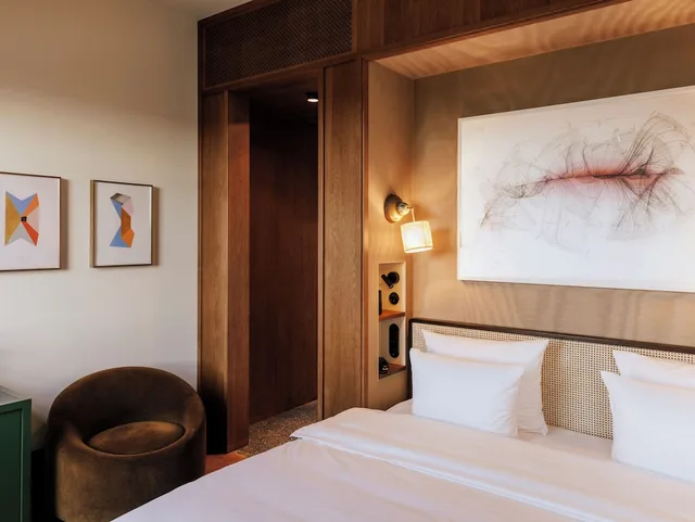 جناح جونيور بسرير كينج، Boutique Hotel Chateau Royal 2/3