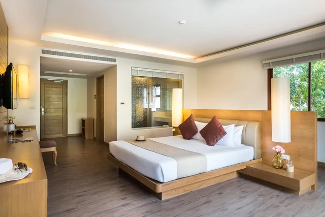 Premier, Deluxe, Hot Tub, Pool Access، Ayrest Hotel 1/8