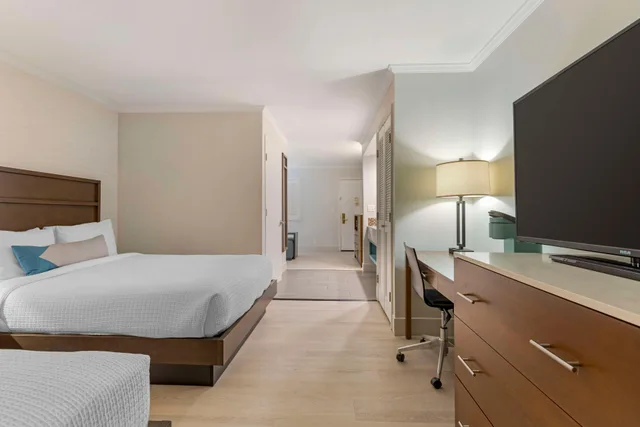 غرفة بسريرين كوين، Best Western Plus All Suites Inn 2/5
