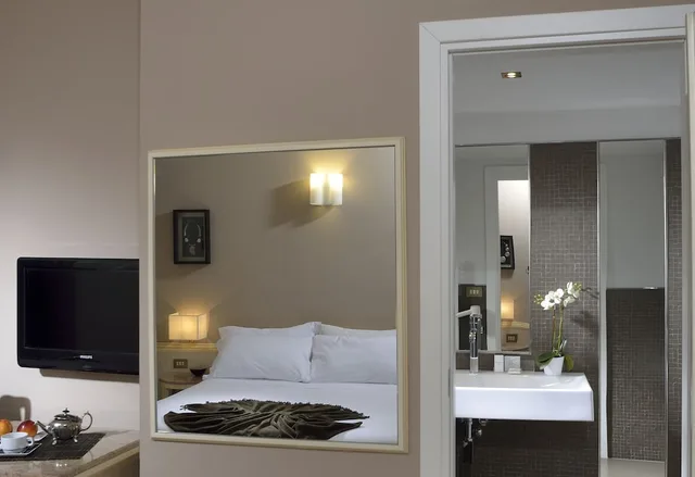 غرفة قياسية بسريرين منفصلين، Metropolitan Hotel 2/5
