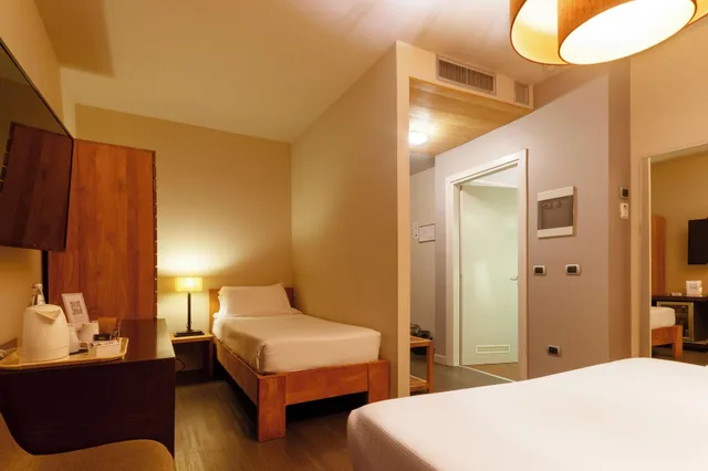 غرفة كلاسيكية ثلاثية، Admiral Park Hotel 3/5
