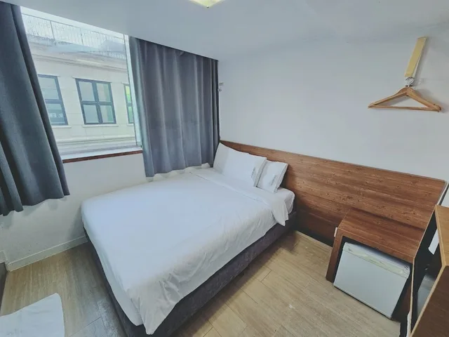 غرفة بسرير مزدوج، Ekonomy Hotel Myeongdong Premier 3/10