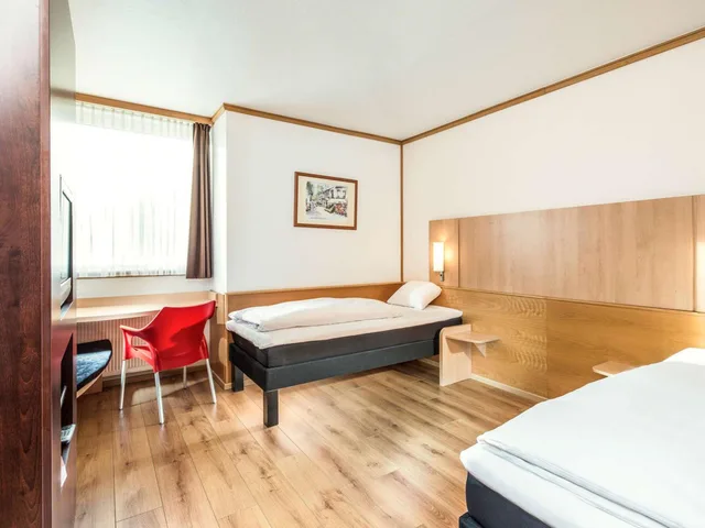 غرفة بسريرين منفصلين، Ibis Hotel Eisenach 6/10