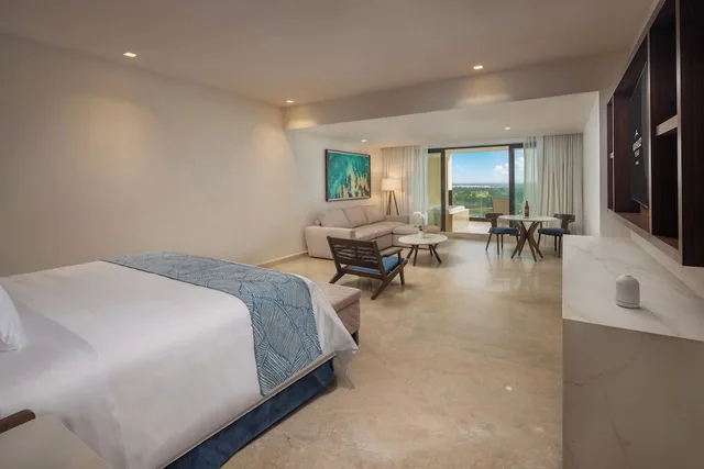 Grand, Family Suite, 1 King and 2 Queen Beds, Golf Course View، Moon Palace The Grand Punta Cana 1/8
