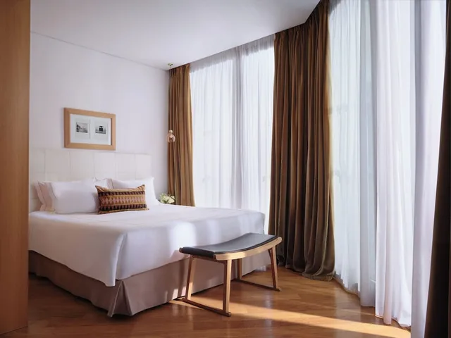 غرفة كلاسيكية بسرير كوين، The Excelsior Hotel Thessaloniki 4/10