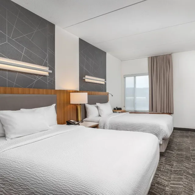 استوديو بسريرين كوين مع سرير سحّاب إضافي مع أريكة، Springhill Suites Chattanooga Downtown Cameron Harbor 1/5