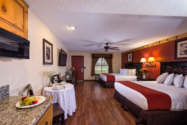 Guest Room, Lodge، Westgate River Ranch Resort & Rodeo 1/3