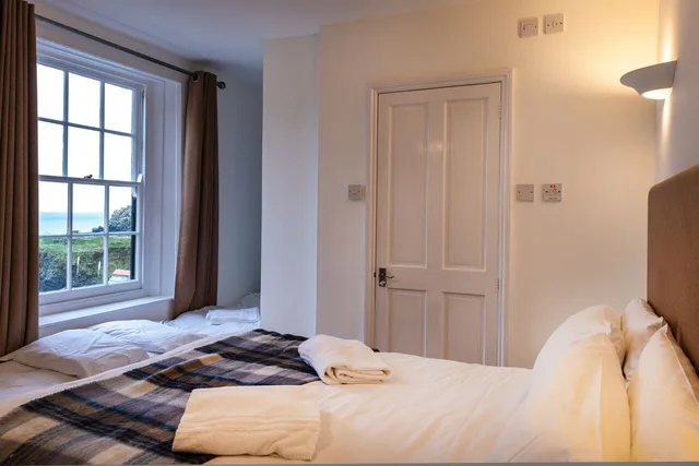 جناح بسرير مزدوج بإطلالة على البحر، Cadgwith Cove Inn 1/3