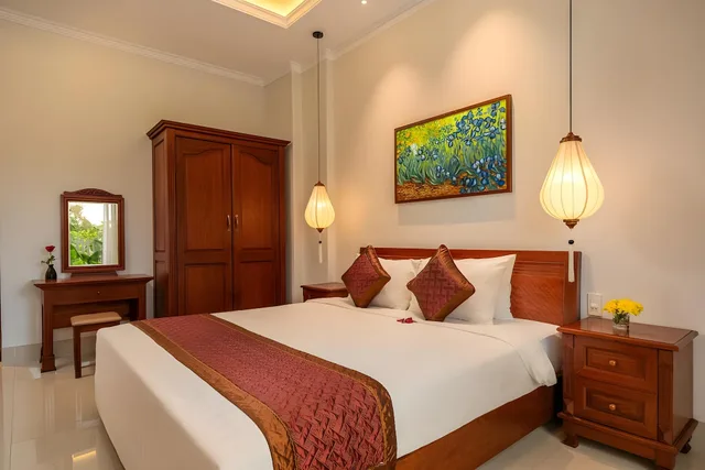 Deluxe, Double Bed, Garden View, Iris Villa Hoi an 2/2