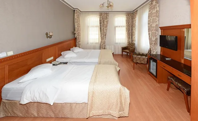 غرفة قياسية ثلاثية، Hotel New House 2/3