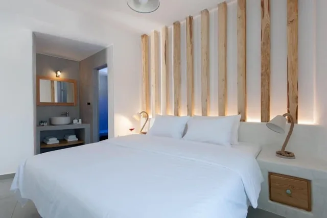 Suite, King Bed, Caldera View, Sofa, Plunge Pool، Avatar Suites 1/2