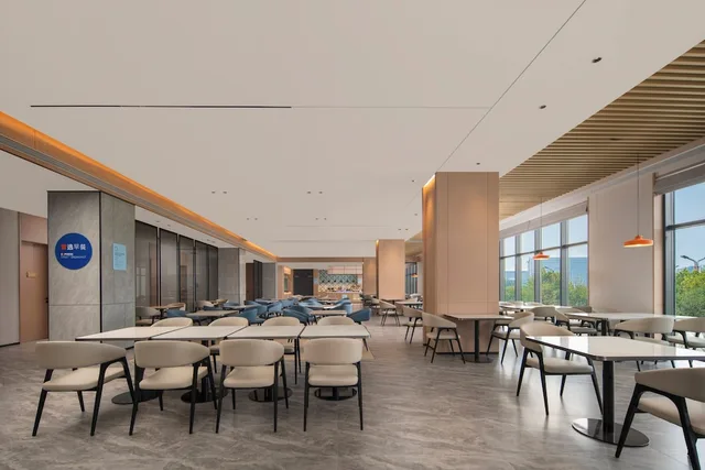 Holiday Inn Express Gongyi City Center by IHG، Gongyi 33/49