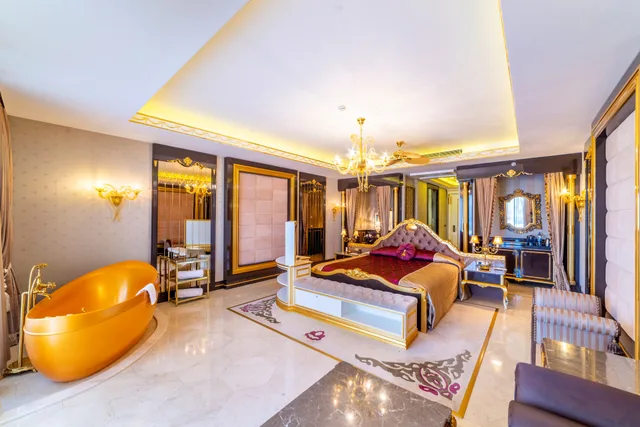 Deluxe Room Swim Up Sea View، The Plaza Bodrum 2/3