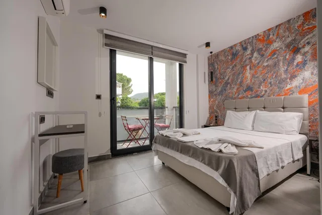 جناح جونيور، Euronova Hotel Residence 2/7