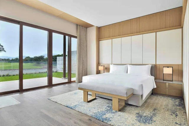 Presidential, Villa, Double Bed, Golf Course View، JW Marriott Bengaluru Prestige Golfshire Resort & Spa 2/6