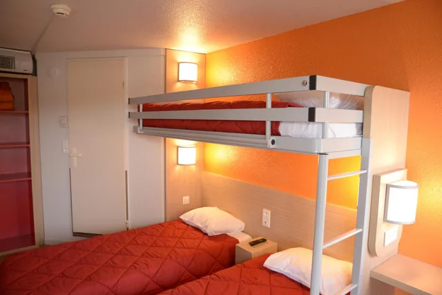 Room, Triple, 3 Beds, Premiere Classe Sete - Balaruc 3/3