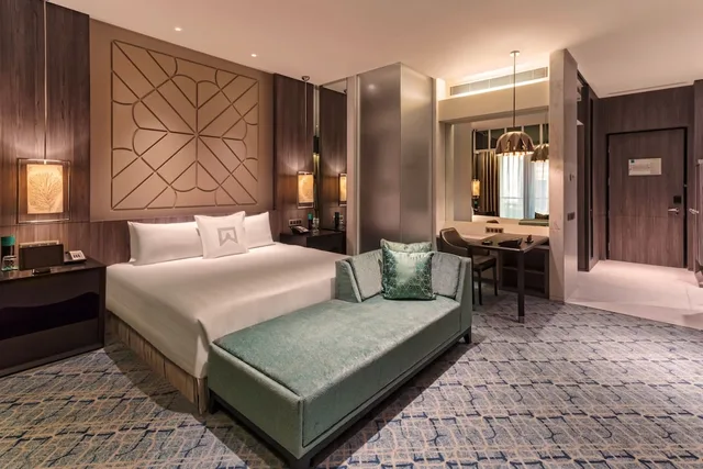 Club, Executive, Queen Bed, City View, Itc Kohenur A Luxury Collection Hotel Hyderabad 2/4