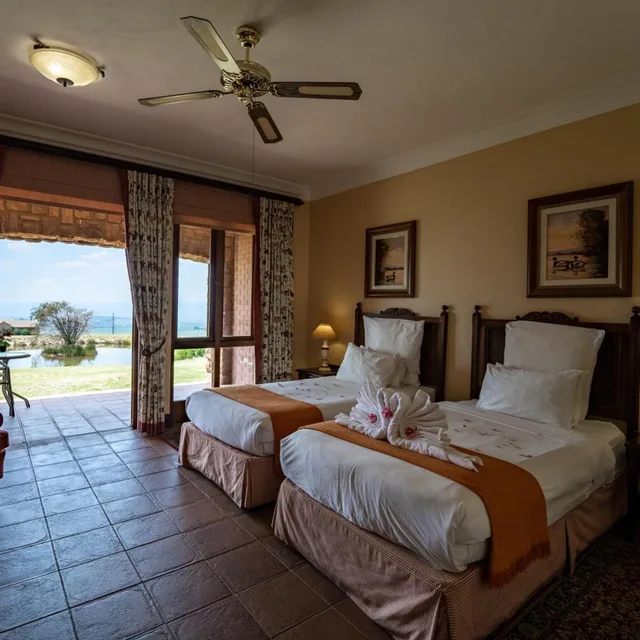 Room, Double Bed, Gooderson Kloppenheim Country Estate 5/7